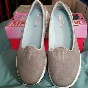 Skechers Go Walk2